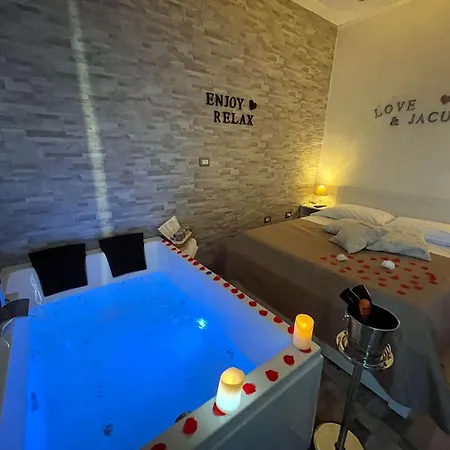 Il Fauno - Suite&spa Affittacamere Scafati