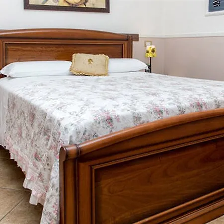 Affittacamere Il Fauno - Suite&spa 4*